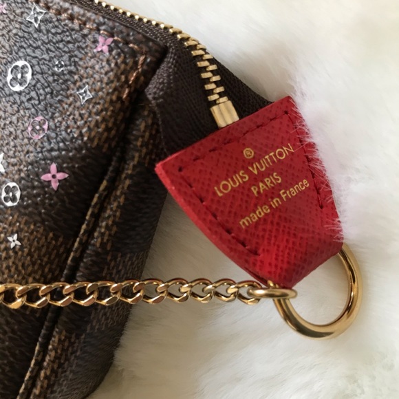 ❌SOLD❌Louis Vuitton Mini Pochette - Picture 9 of 10